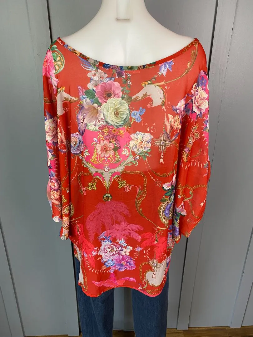 BNWT Red floral IvyBlu Tops, 12