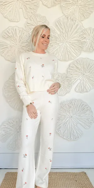 Cream Embroidered Floral Knit Pant Set