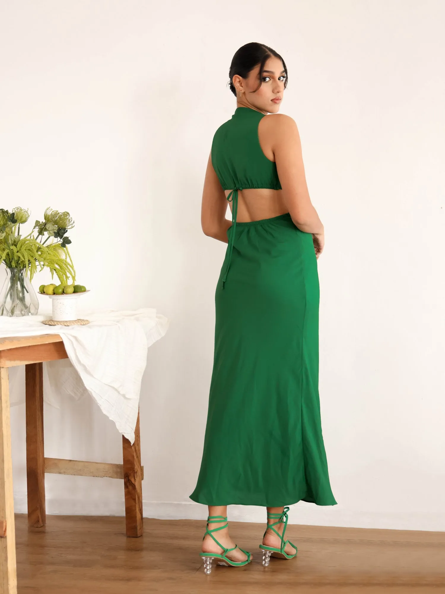 Cut Out Detail Midi Dress