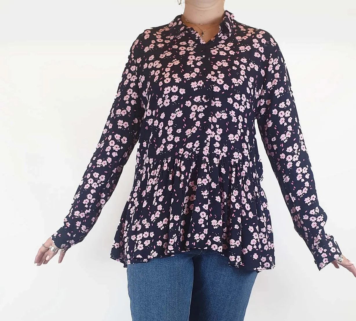 Elm navy and pink floral print long sleeve shirt size 12
