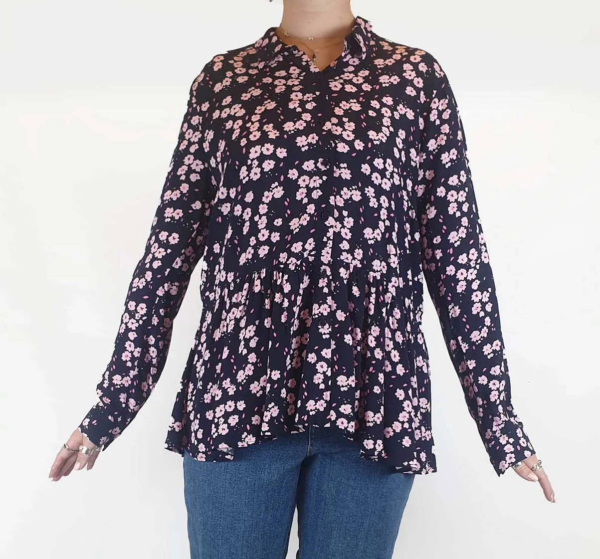 Elm navy and pink floral print long sleeve shirt size 12