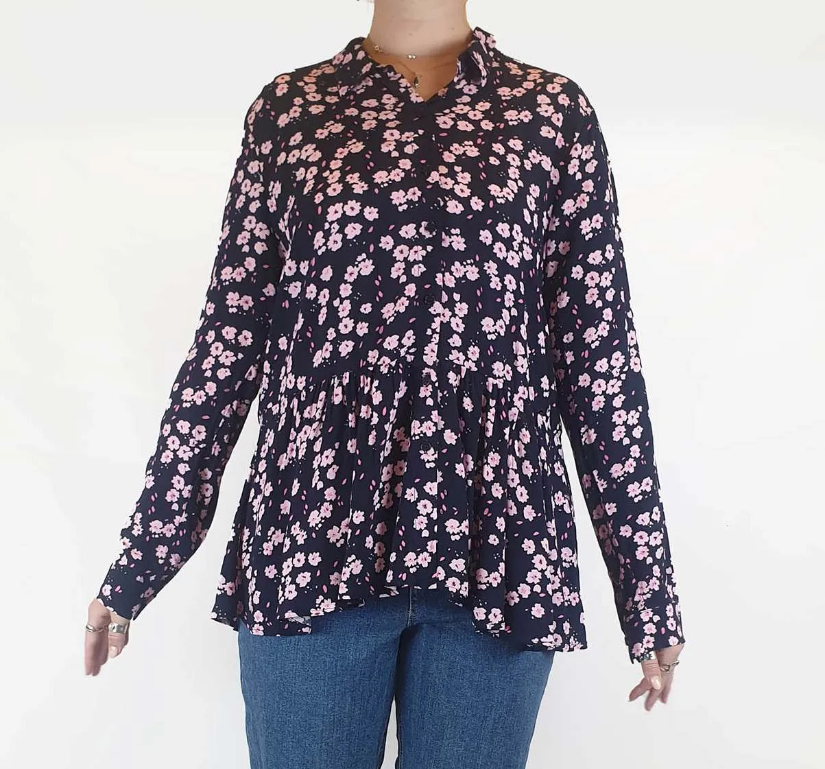 Elm navy and pink floral print long sleeve shirt size 12