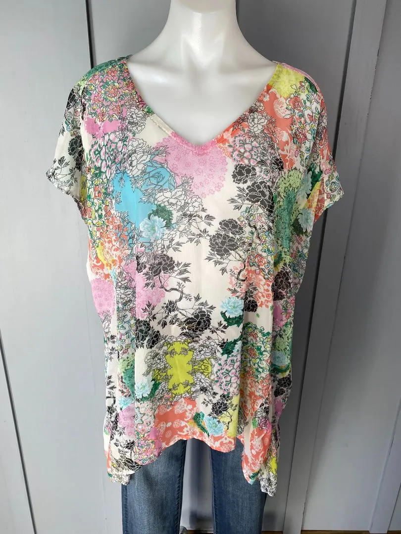 Floral Cashews Tops, 20