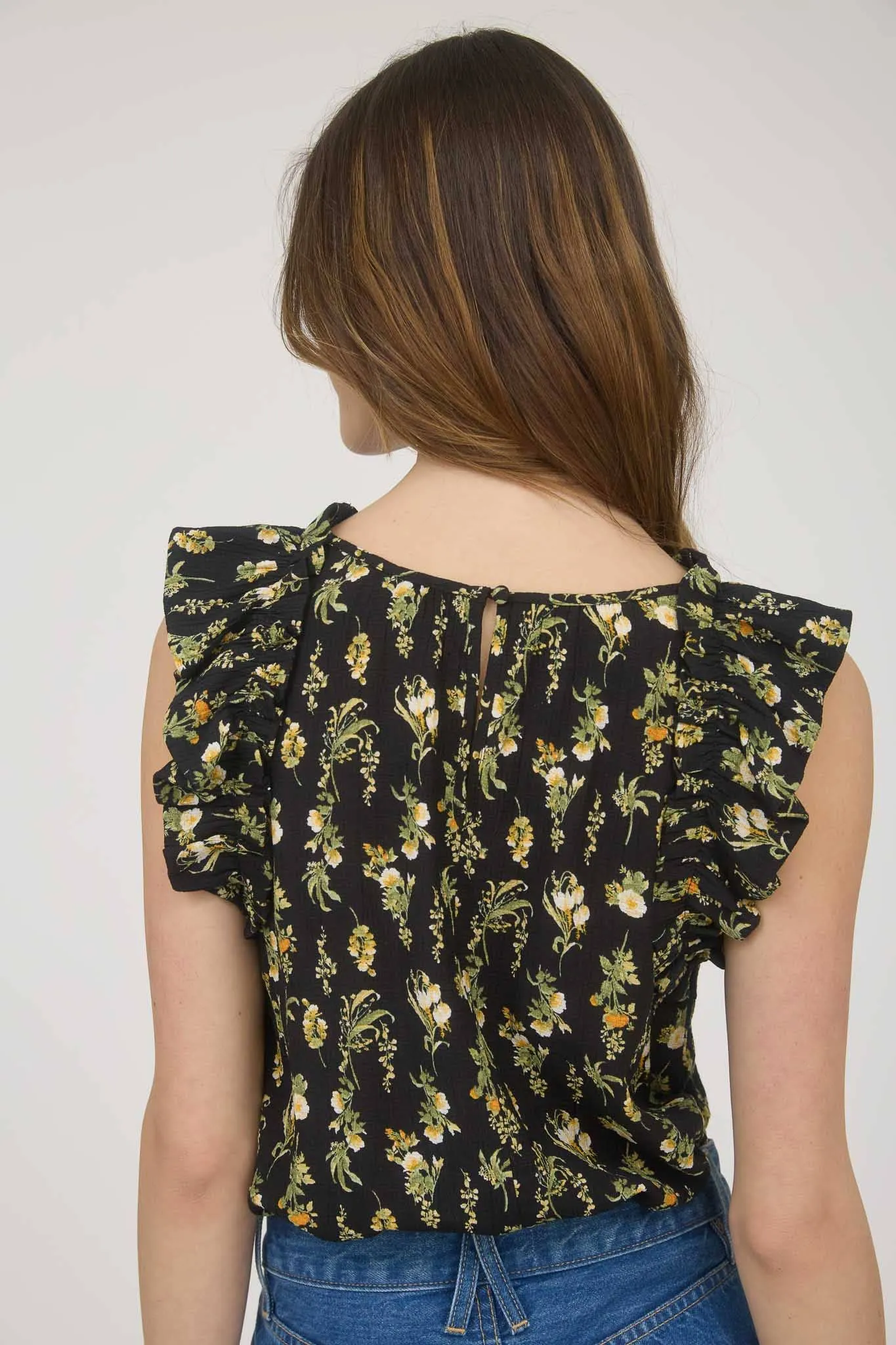 FLORAL RUFFLE DETAIL SLEEVELESS TOP