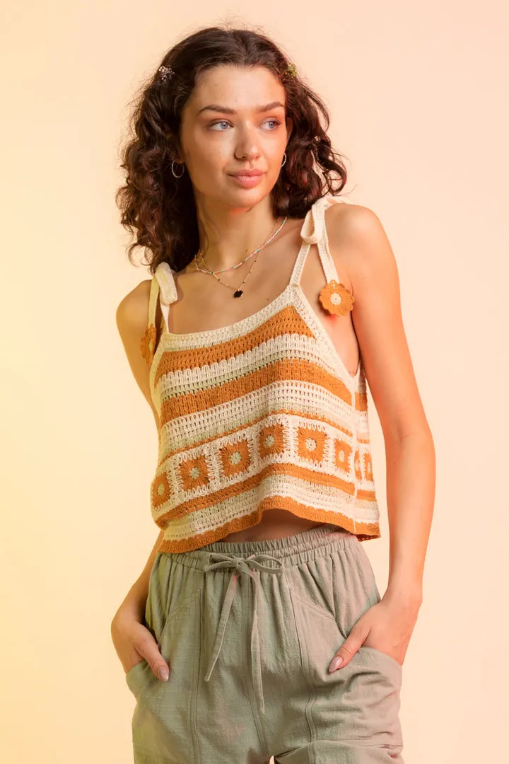 FLOWER TIE STRAP KNIT CROP TOP