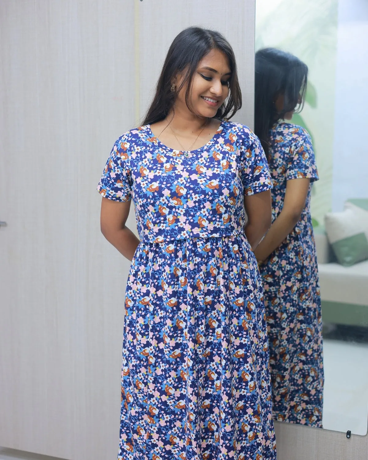 Garden | Zipless Maternity Dress - Normal Sleeves | Calf Length