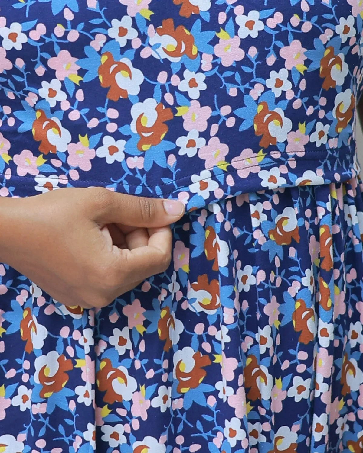 Garden | Zipless Maternity Dress - Normal Sleeves | Calf Length
