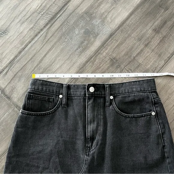 Madewell Denim Frisco Mini Skirt in Lunar Wash - Size 28