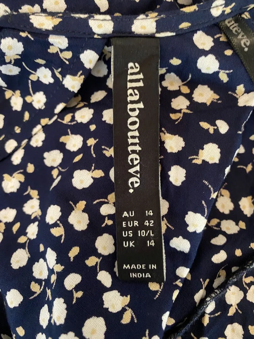 Navy floral All About Eve Tops, 14