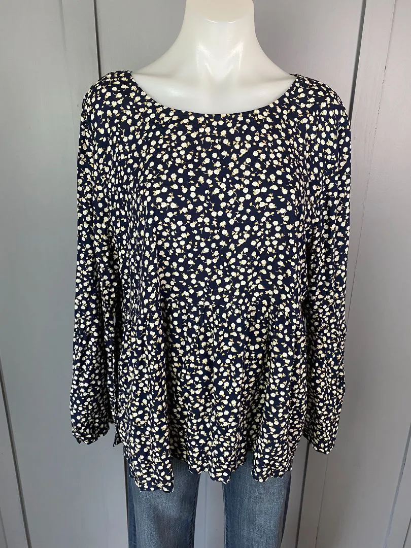 Navy floral All About Eve Tops, 14