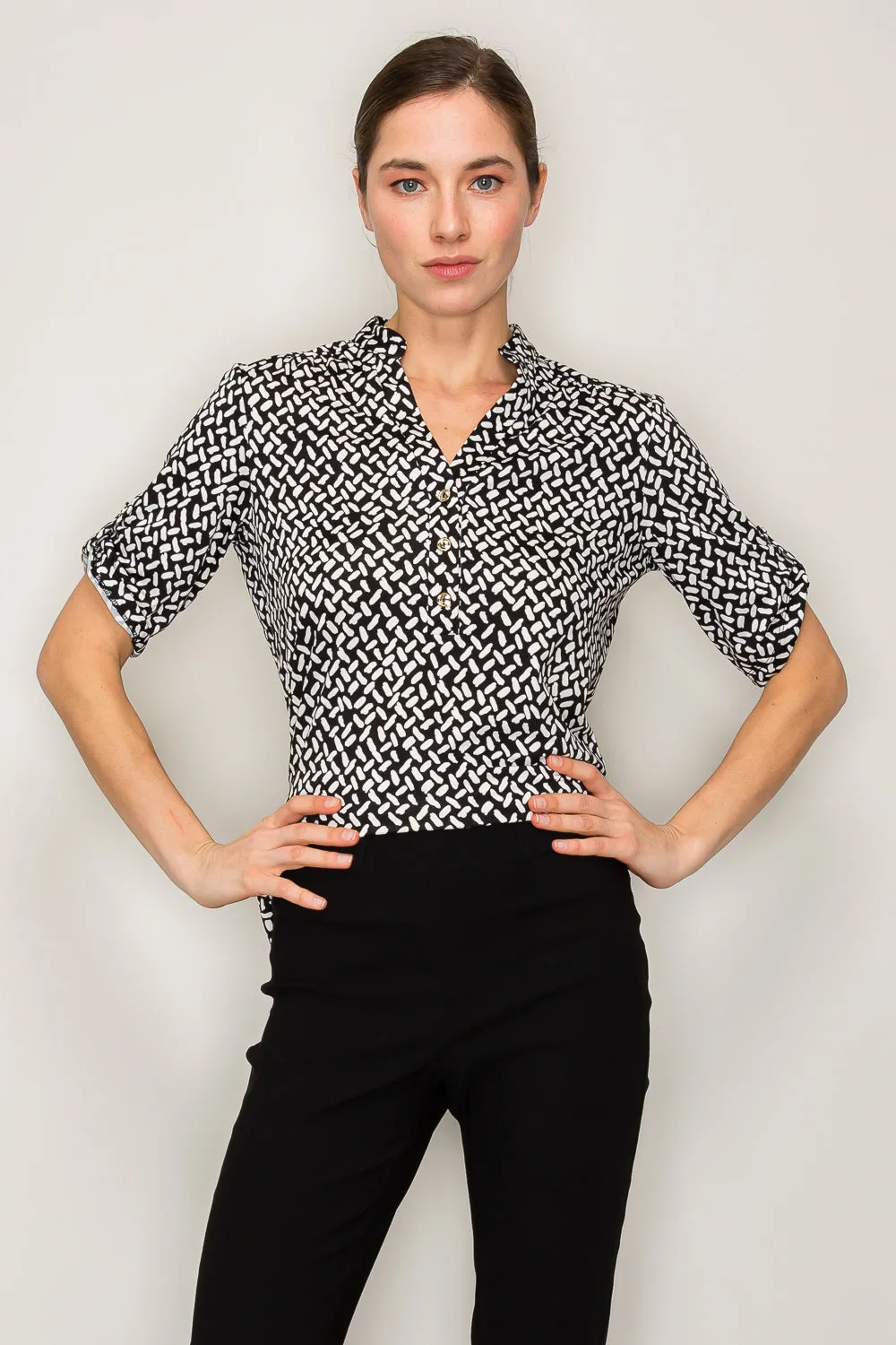 PRINTED BRUSHED HACCI CREW SIDE SLIT DOLMAN KNIT