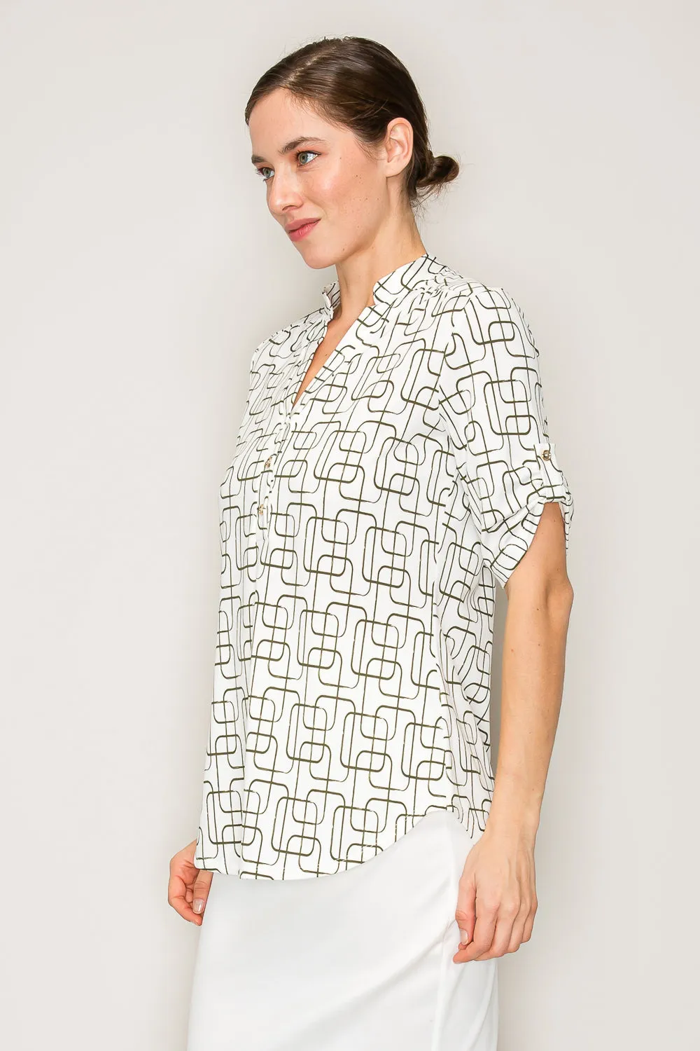 PRINTED BRUSHED HACCI CREW SIDE SLIT DOLMAN KNIT