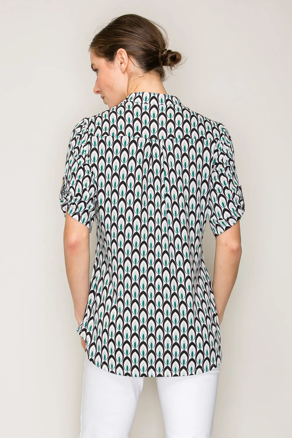 PRINTED BRUSHED HACCI CREW SIDE SLIT DOLMAN KNIT