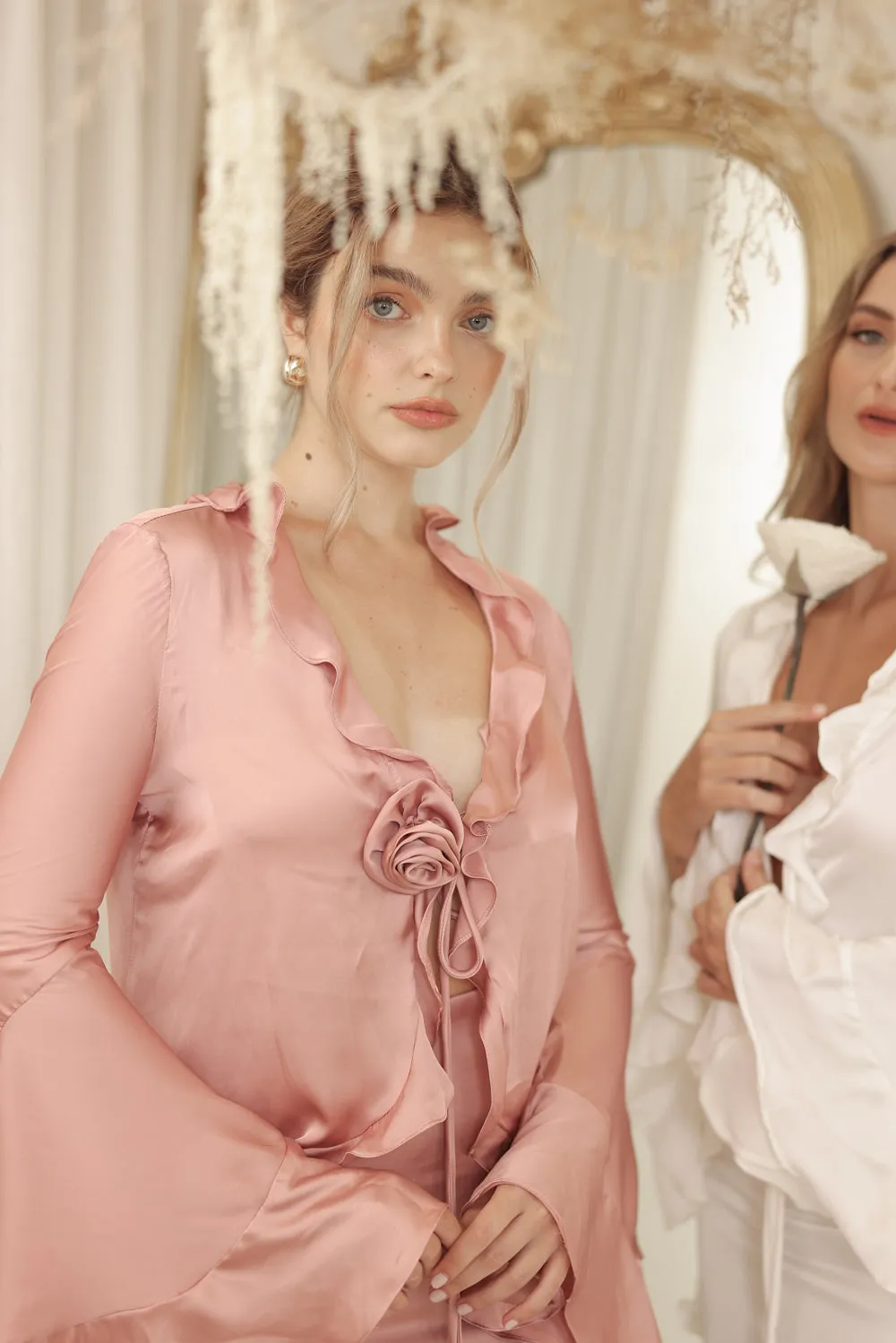 ROMAINE TOP Ruffled Wing Top with Floral Detail (Old Rose SC Silk)
