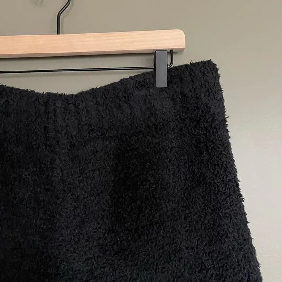 SKIMS Cozy Knit Shorts Size 2X Size 3X Black Soft Comfortable Casual Fleece Warm