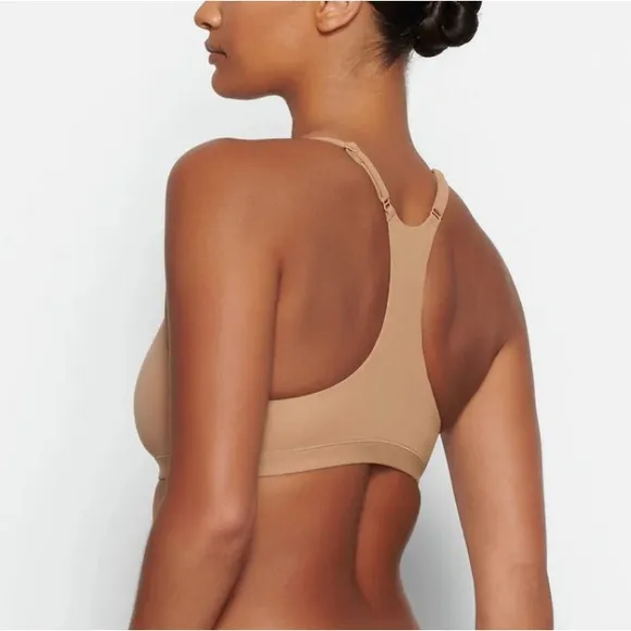 SKIMS Fits Everybody Racerback Bralette
