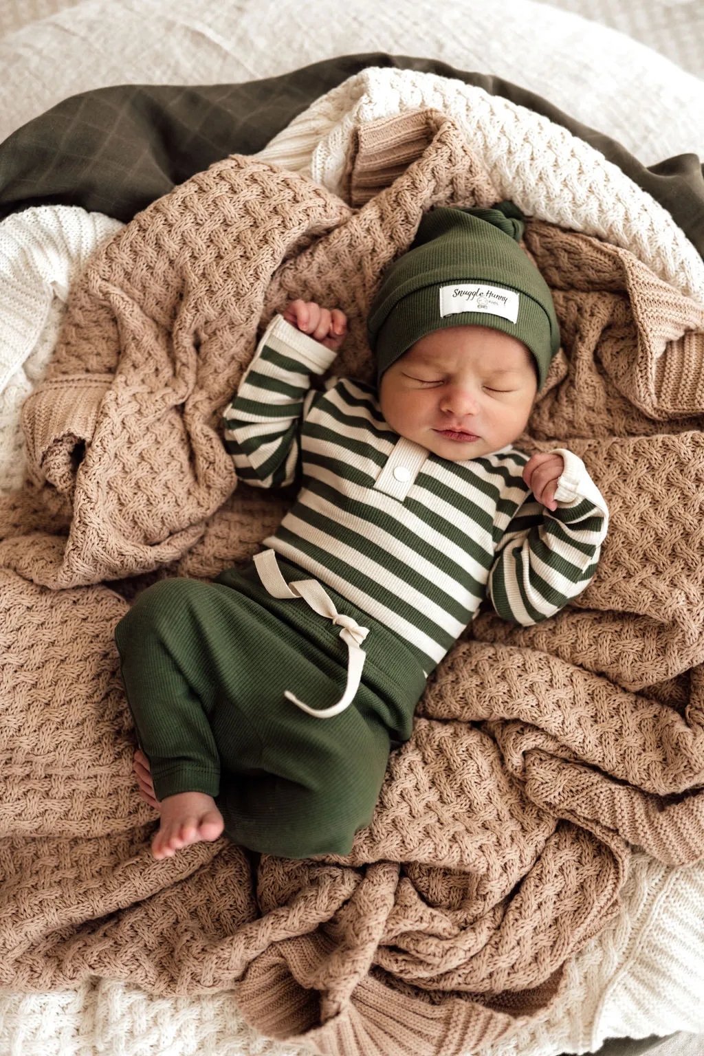 Snuggle Hunny Organic Ribbed Long Sleeve Bodysuit - Olive Stripe