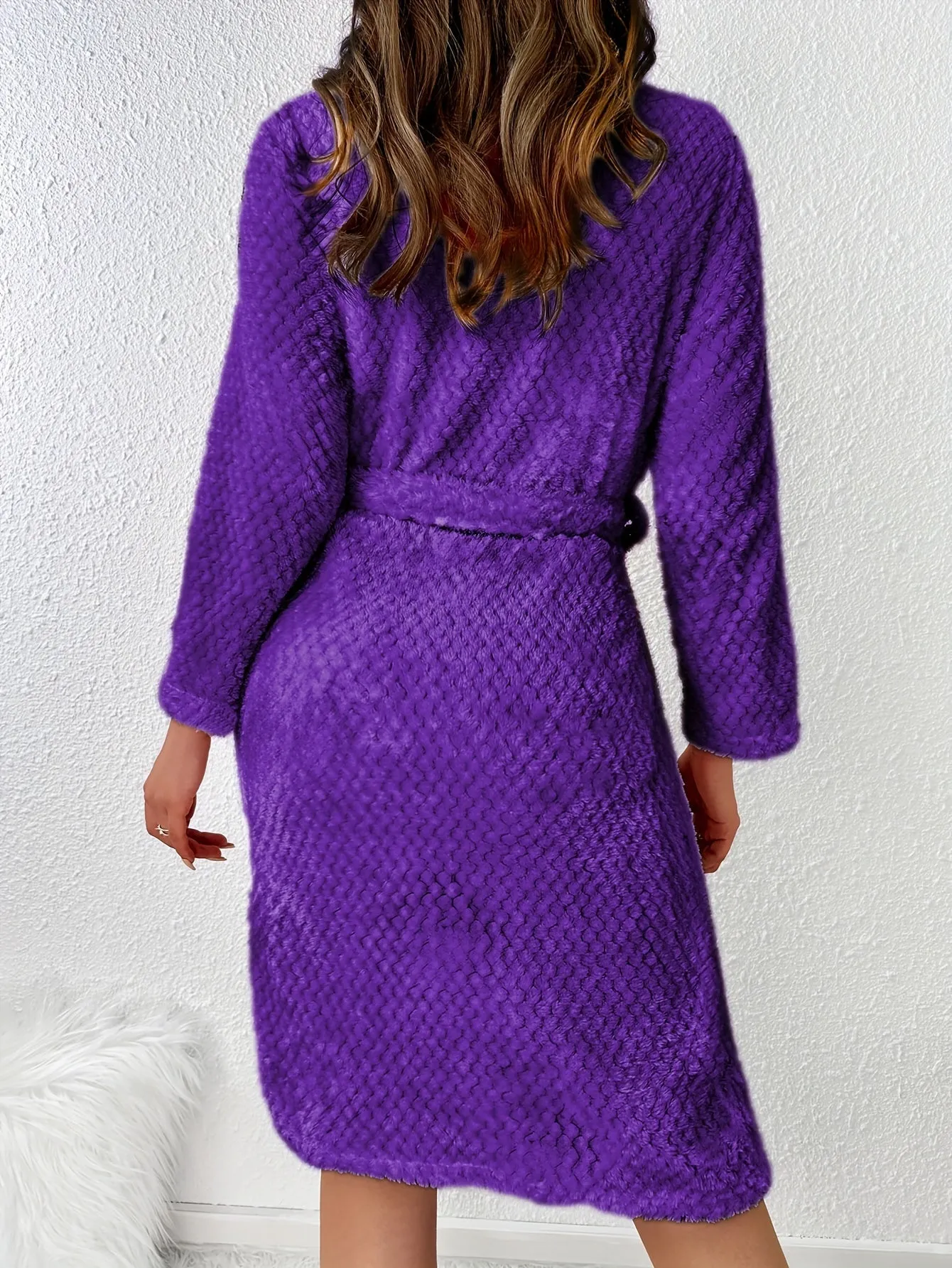 Thick Plush Flannel Long Sleeve Bathrobe – Cozy & Warm Loungewear