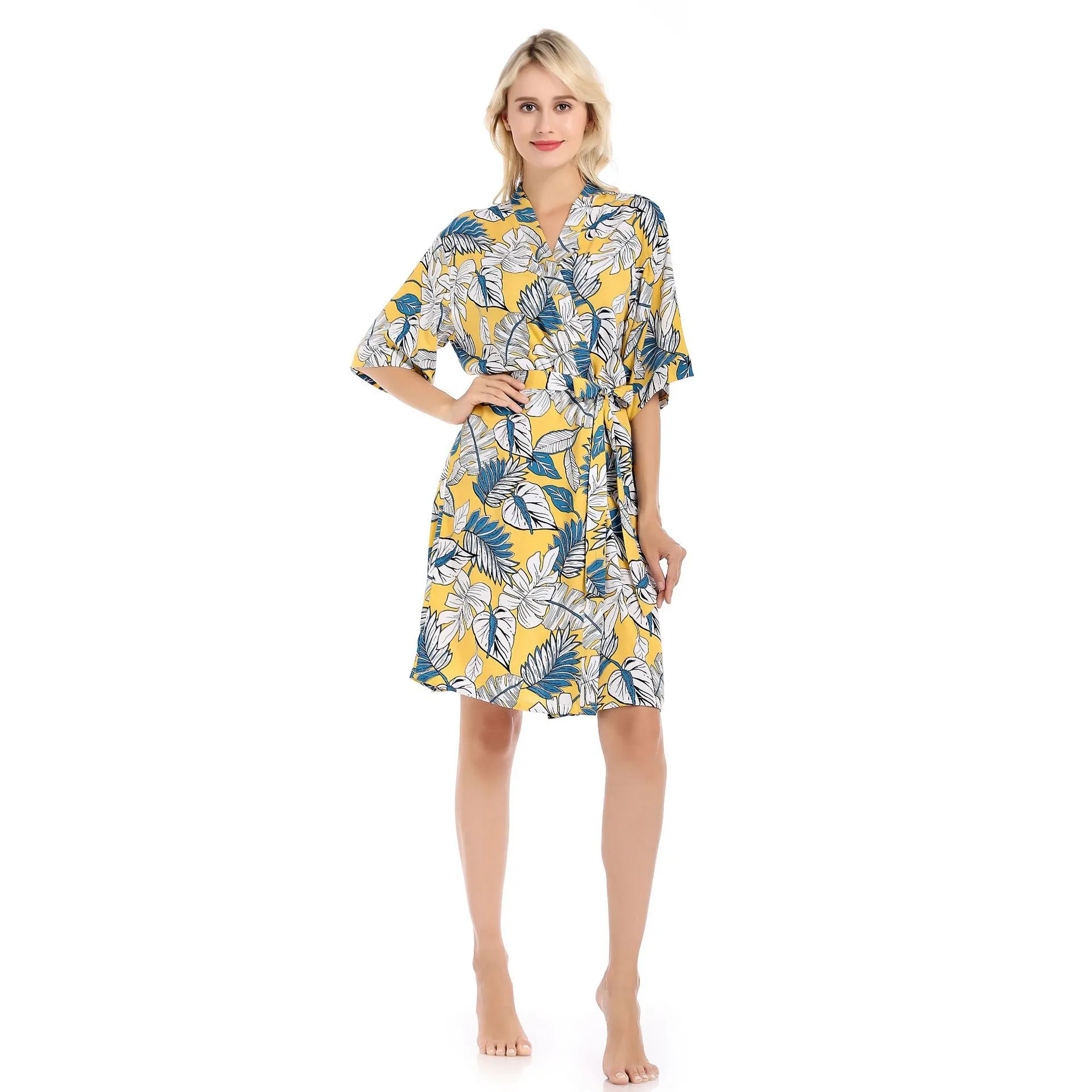 Tropical Bliss Leaf Print Short Wrap Robe