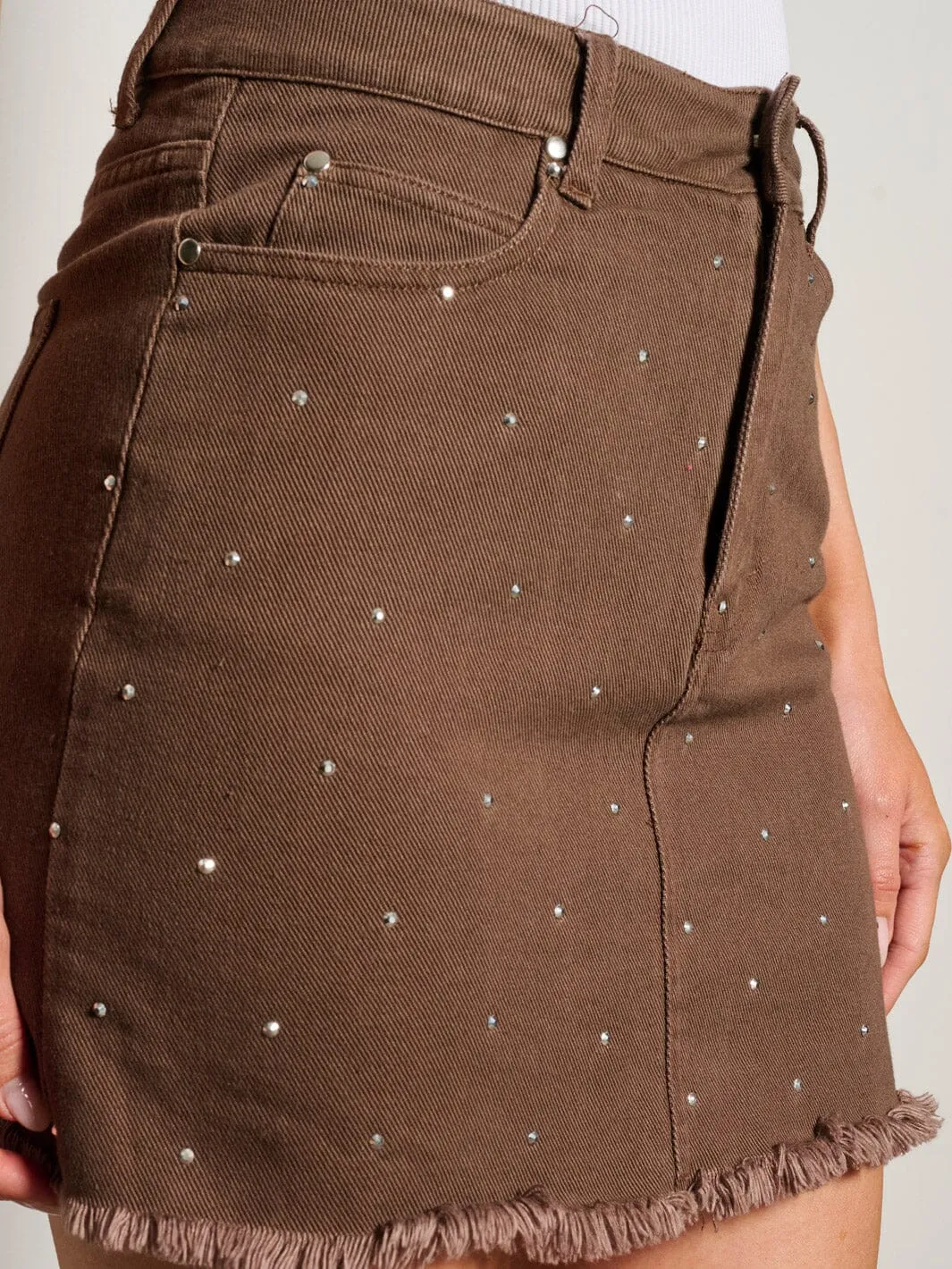 WOMEN'S BUTTON CLOSURE POCKETS DENIM STUDS MINI SKIRT