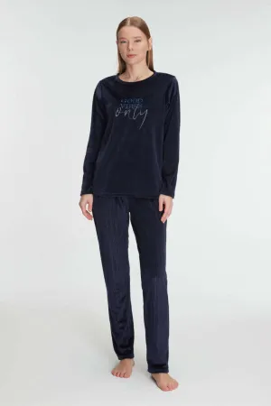 Women’s Long Sleeve Autumn Winter Season Pajama Set